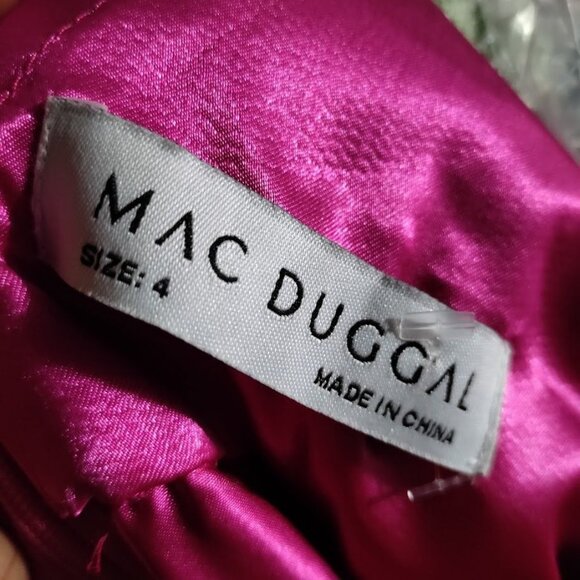 Mac Duggal Pink Ruffled Maxi Dress Flowy Pleated Deep V-Neck Evening Gown Size 4 - Picture 3 of 16